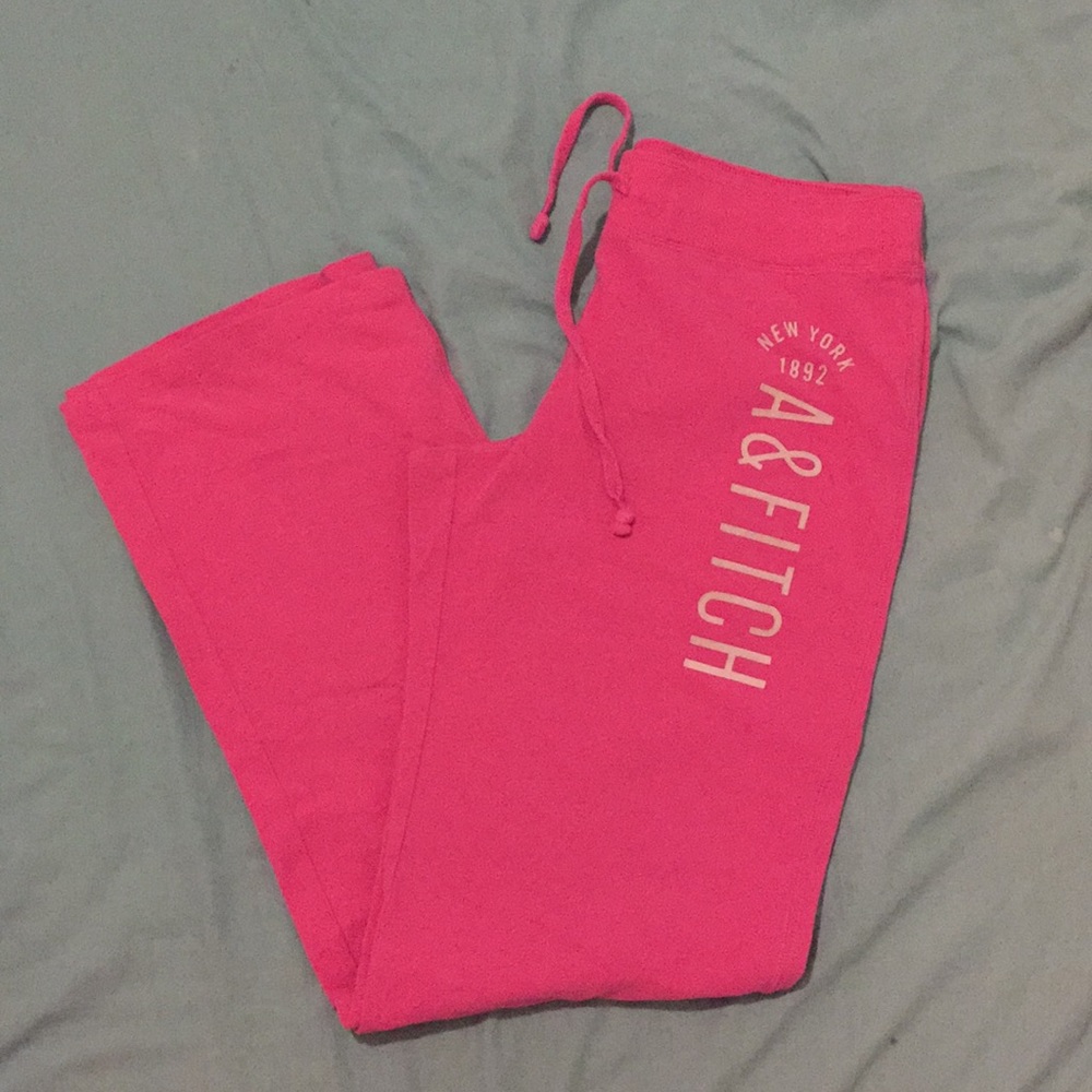 Woman’s Abercrombie & Fitch sweatpants size Large
